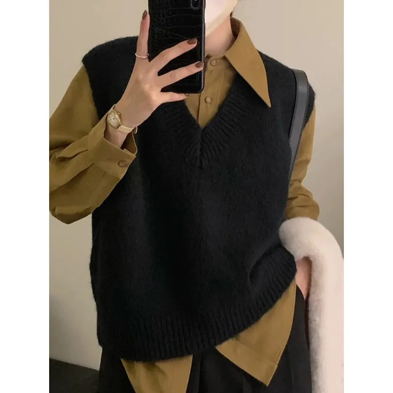 Sleeveless Autumn Winter Pullover Knitted Women Sweaters Vest Fashion V Neck Casual Loose Elegant Knitwear Bottoming Tops 251029