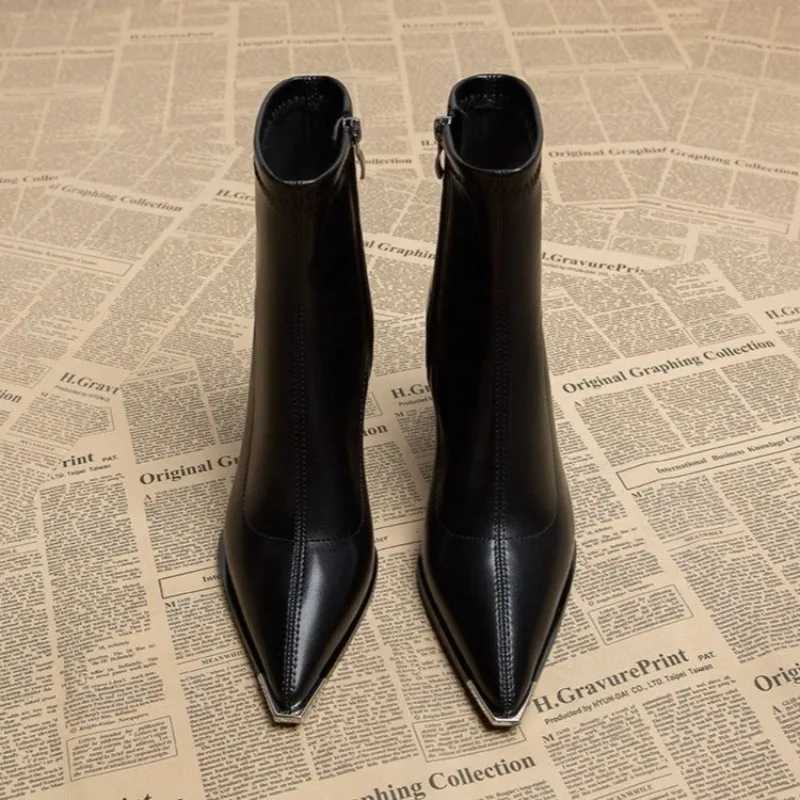 Pointed Toe Womens Ankle Boots Fashion Back Zippers Short Botas Ladies Elegant Square High Heel Winter Womens Footwear 2025 Z251029