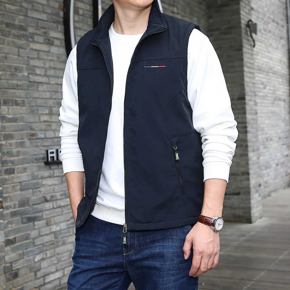 Spring Autumn Outdoor Sports Leisure Sleeveless Vest High quality Multi functional Fashion Windproof Breathable Windproof Vest W251029