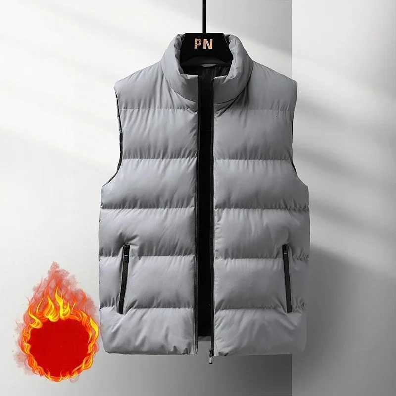 New Mens Gray Vest Warm Sleeveless Jackets Winter Windproof Zipper Coat Autumn Standup Collar Casual Waistcoat Brand Clothing W251029