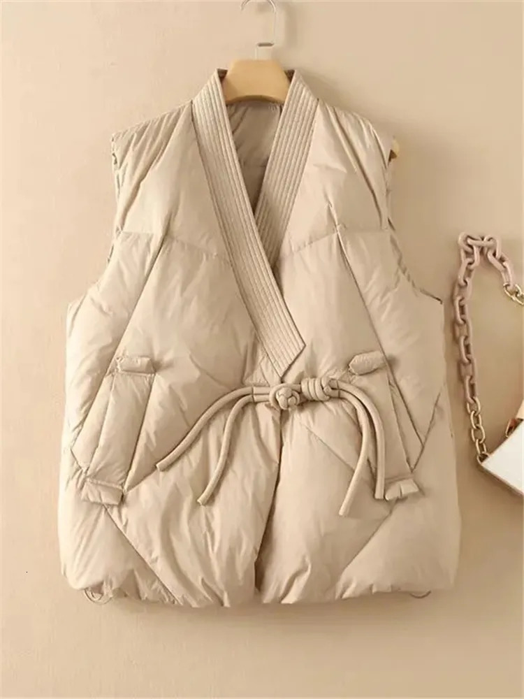 Winter Coat Cropped Vest Jackets For Women Fashion Sleeveless Puffer Waistcoat Street Style Vests Black Khaki Outwear 251027