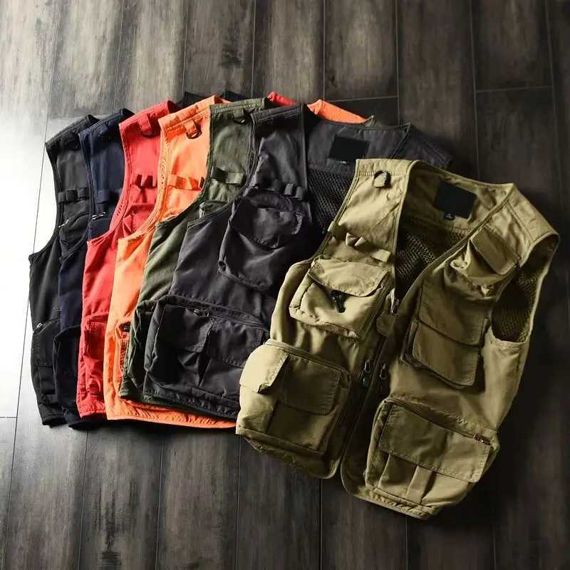2025 New Outdoor Leisure Vest Mens New MultiPocket Breathable Outdoor Sports Coat HighQuality Design Leisure Vest Men W251029