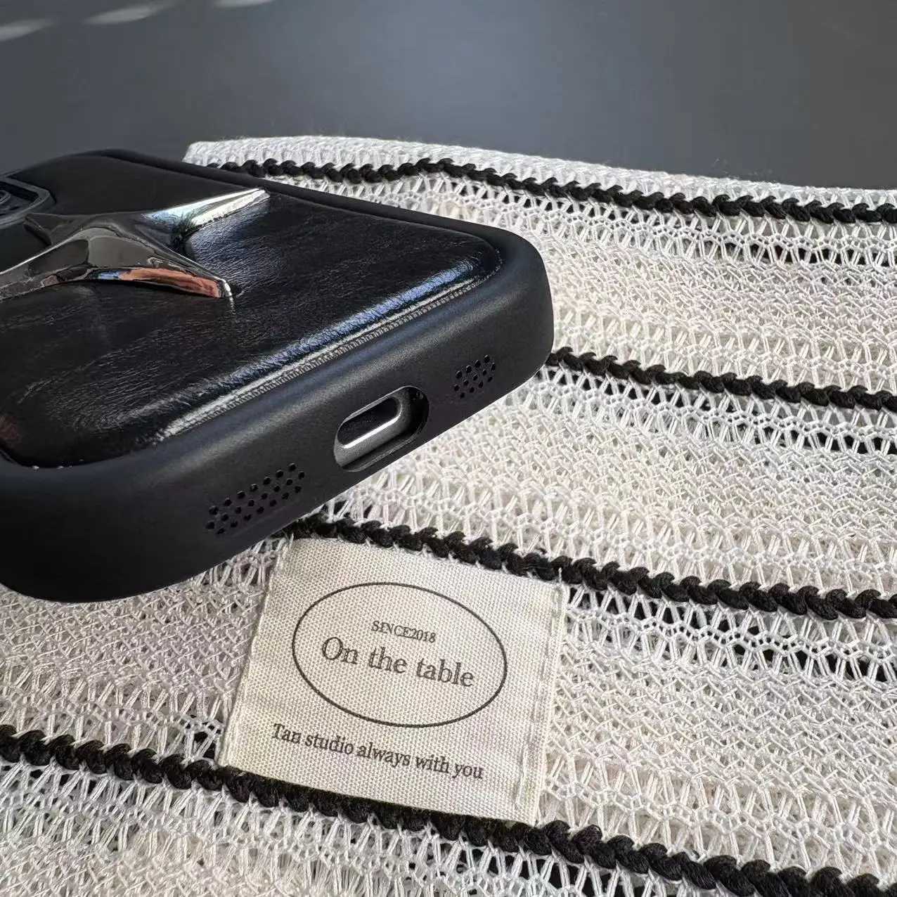 Luxury Metal Star PU Leather Phone Cover Case For iPhone 16 15 14 13 12 11 Pro Max Shockproof Protective Men Wen Stylish Cases H251029