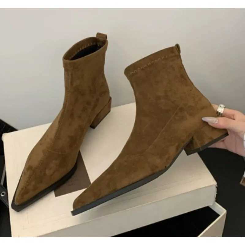 New Fashion Womens Hot Sale Shoes Ankle Womens Boot Fashion Back Zipper Office and Career Sexy Pointed Toe Shoes for Women Z251029