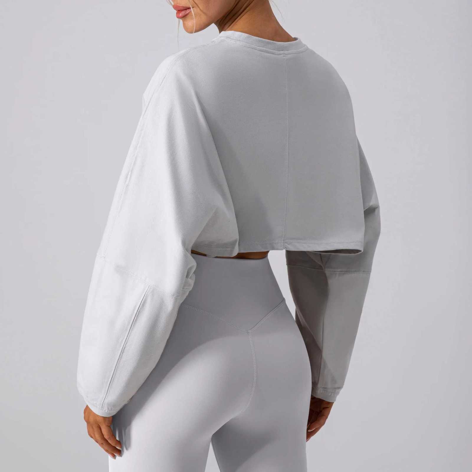 Women Sports Crop Top Long Sleeve TShirts Yoga Loose Tops Gym Clothing Outdoor Fitness Running Yoga Shirts Workout ClothesXJ251029