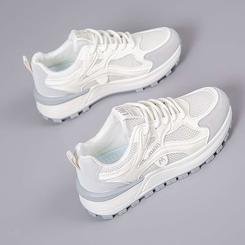 Women's 2025 Korean Style Mesh Breathable Designer Shoe Soft-Soled Non-Slip Trendy Student Running Casual Sports Versatile Shoes