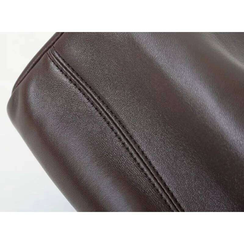 Designer Bags Light High Quality 2025 New Sheepskin Bowling Women's Soft Leather Handbag Underarm Shoulder Bag Hot Selling