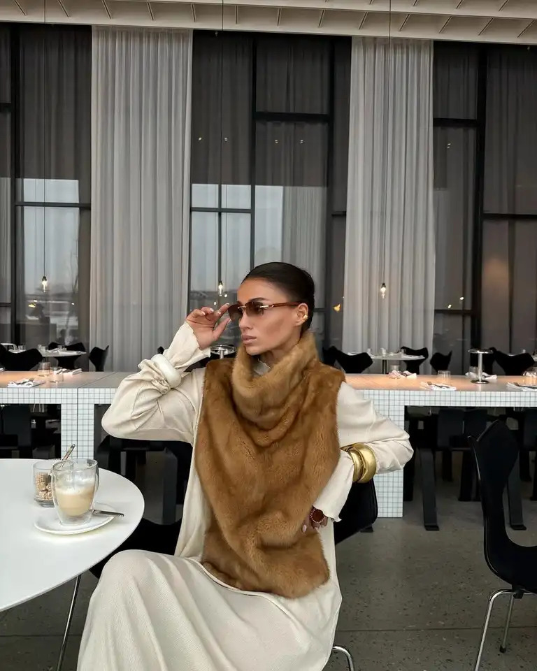 Casual Solid Faux Fur Vest Women Fashion Leisure Sleeveless High Collar Loose Waistcoat Lady Daily Chic Highstreet Vests i251029