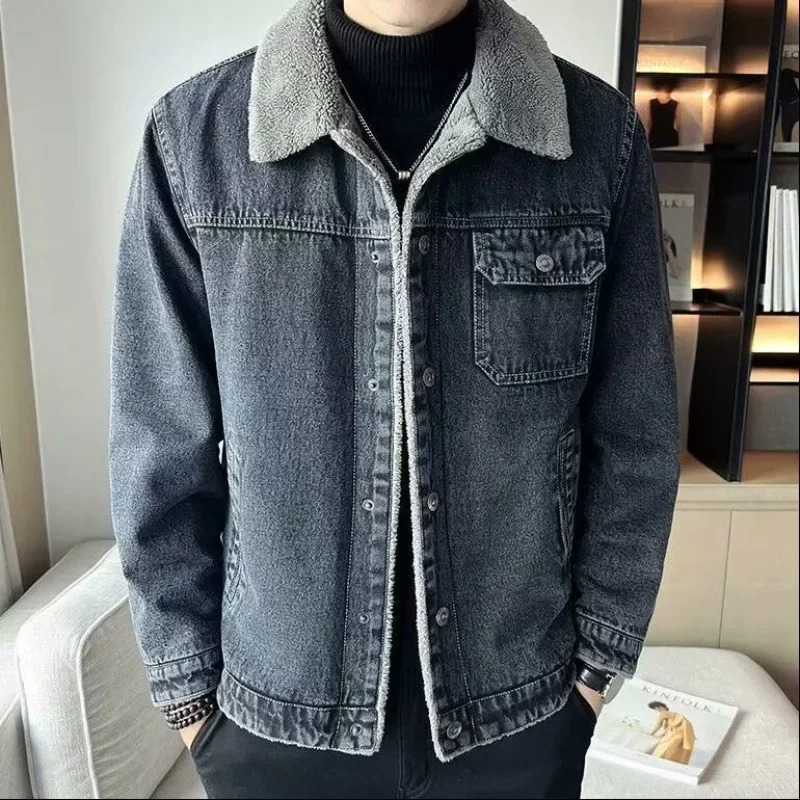Mens Denim Jacket Fleece Lined Thickened Warm Winter Fashion Lamb Fur Collar Wear Resistant Cold Proof Outerwear 251029