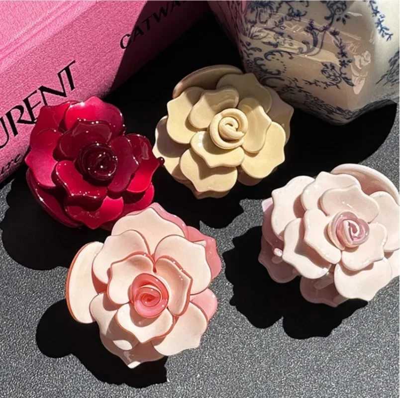 New French Threedimensional Camellia Hair Claw Acetate Elegant Flower Crab Hair Clips Hair Accessories Headdress for Women GirlW251028