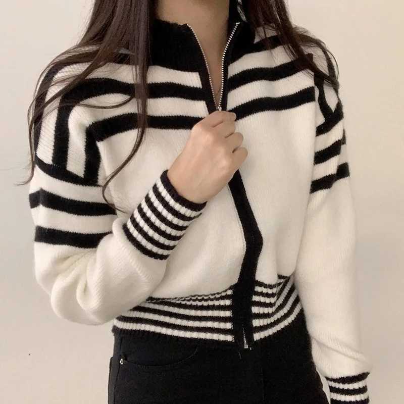 Vintage Contrast Striped Short Cardigan Autumn New Long Sleeve Zipper Knitting Sweater Fashion Street Casual Women ClothingT251028