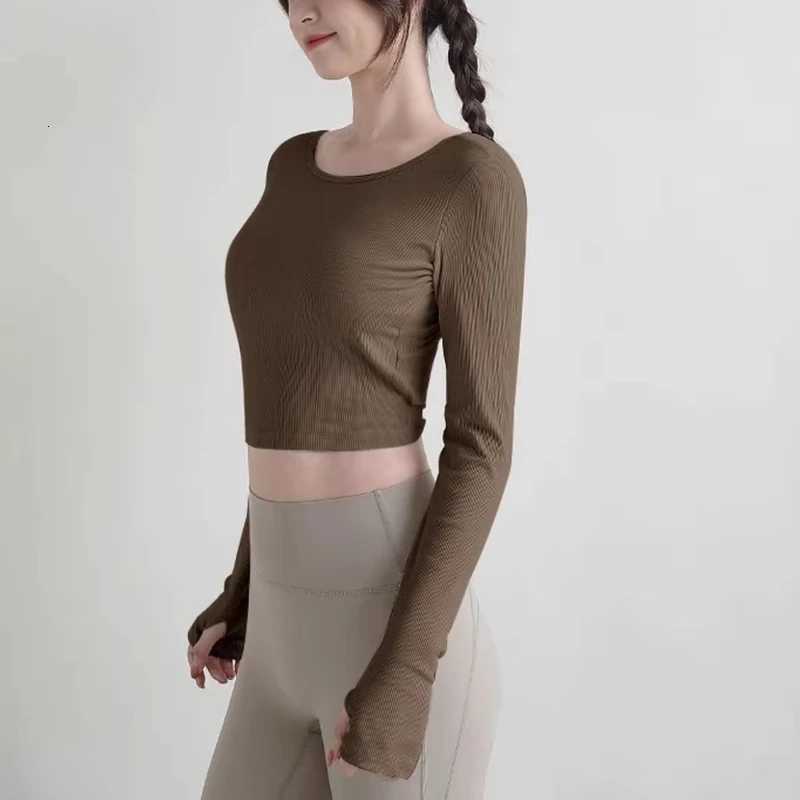 Popular autumn longsleeved yoga wear fitness cross back fixed chest pad yoga top high elastic sports fitness wearXJ251029