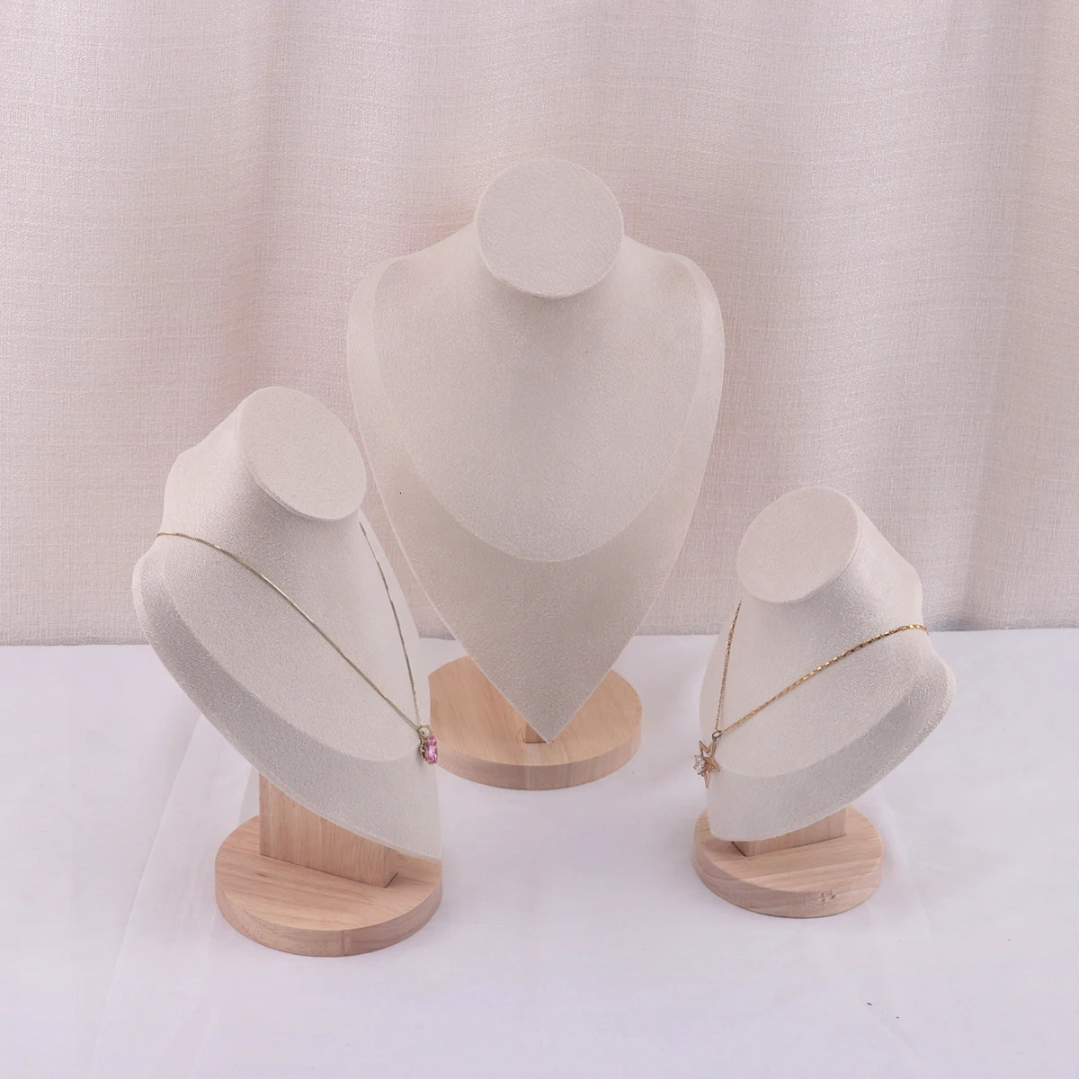 Velvet Portrait Necklace Display Pendant Organizer Jewelry Stand Mannequin Bust Window 251013