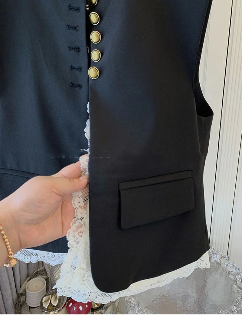 Lace Patchwork Women Vest Korean O Neck Casual Sleeveless Jackets Female Loose Waistcoat Vintage Chic Tops Women Clothing 251029