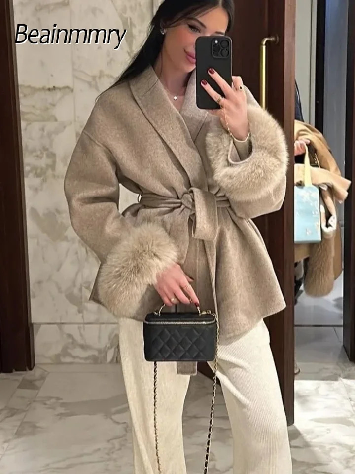 Elegant Lace Up Woolen Short Coats Solid Loose Lapel Furry Belt Long Sleeve Jacket Female Autumn Winter Lady Chic Cardigans 251028