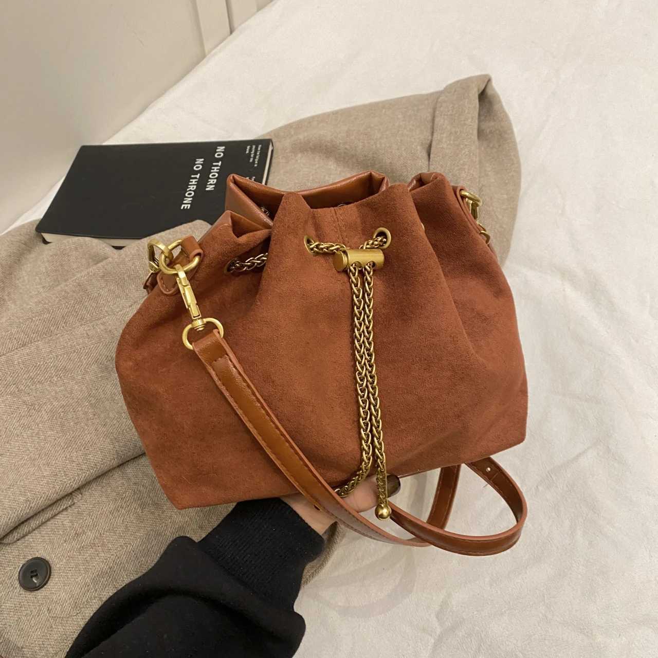 Luxury Nubuck Leather Shoulder Bag For Women Brand Designer Handbag And Purse 2024 New Bucket Crossbody Bag Mini Small Bolsas W251029