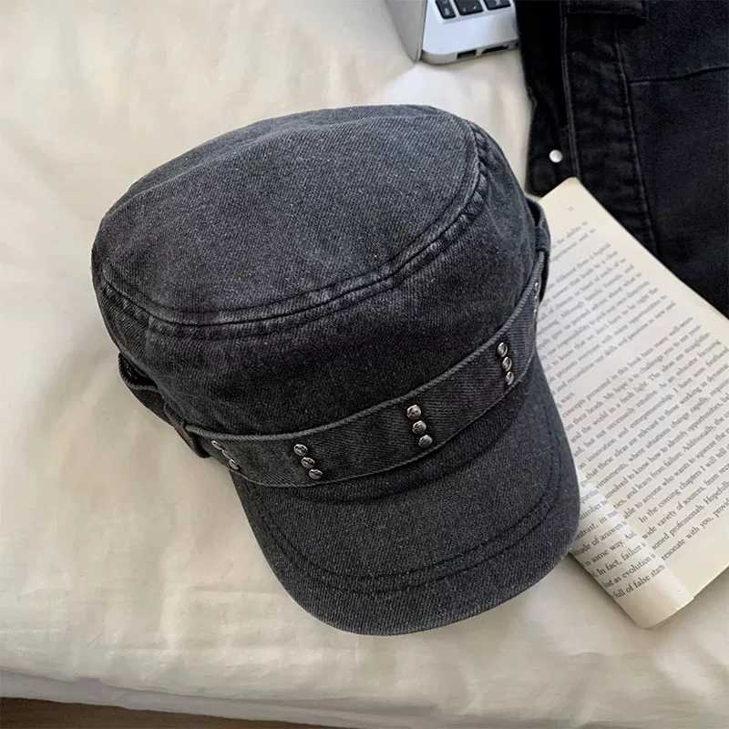 Korean Retro Rivet Denim Flat Top Newsboy Cap Spring and Autumn Niche Fashion Washed and Made Old Y2k Trend Beret Hat for WomenW251029