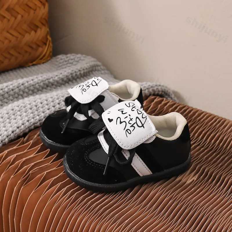 Baby Children Sports 2025 Autumn Boys Girls AntiSlip Comfortable Outdoor Casual Shoes Toddler Skateboard Sneakers L251028 XJ260303