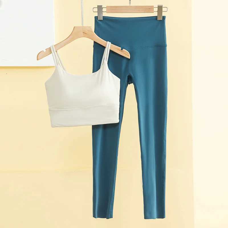 Women Yoga Suit Sports Bra Scrunch Butt Workout Leggings Yoga Pant Sets 2 Piece Sets Women Gym Outfit Sport Set Gym SetsXJ251029