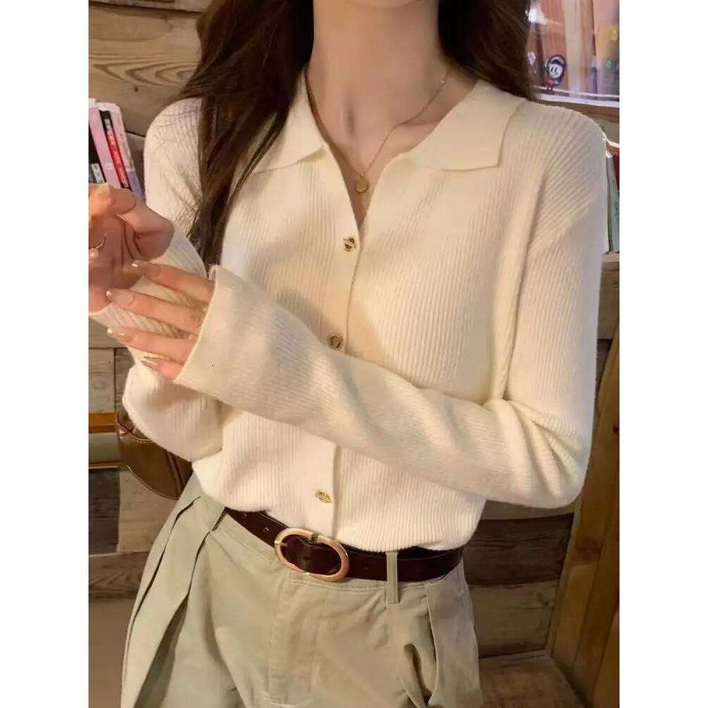 Autumn Winter Korean Fashion Solid Knitted Sweater Women's Long Sleeves Elegant Single Breasted Cardigan Tops Causal Simplicity