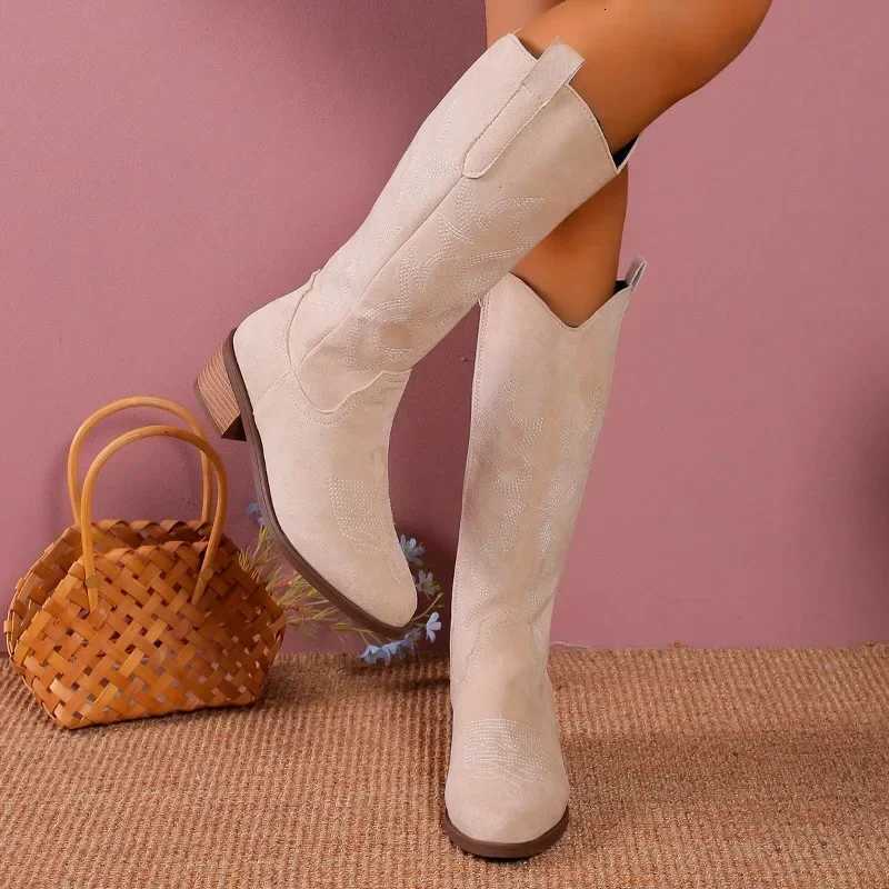 Spring and Autumn Thick Heel V Mouth Show Thin Tall Long Boots Embroidered Retro Western Cowboy Boots Restore Ancient Style Z251029