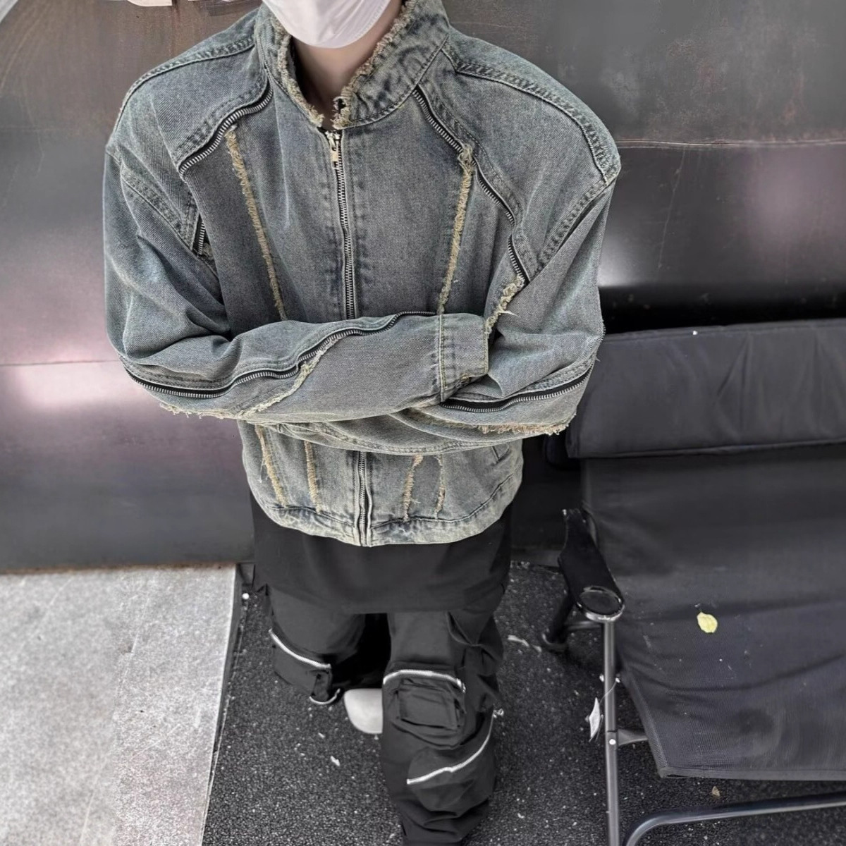 American Style Designer Jacket Deconstructed Frayed Washed Denim Jacket For Men Spring And Autumn Trendy Brand Vintage Design Cool And Handsome Couple
