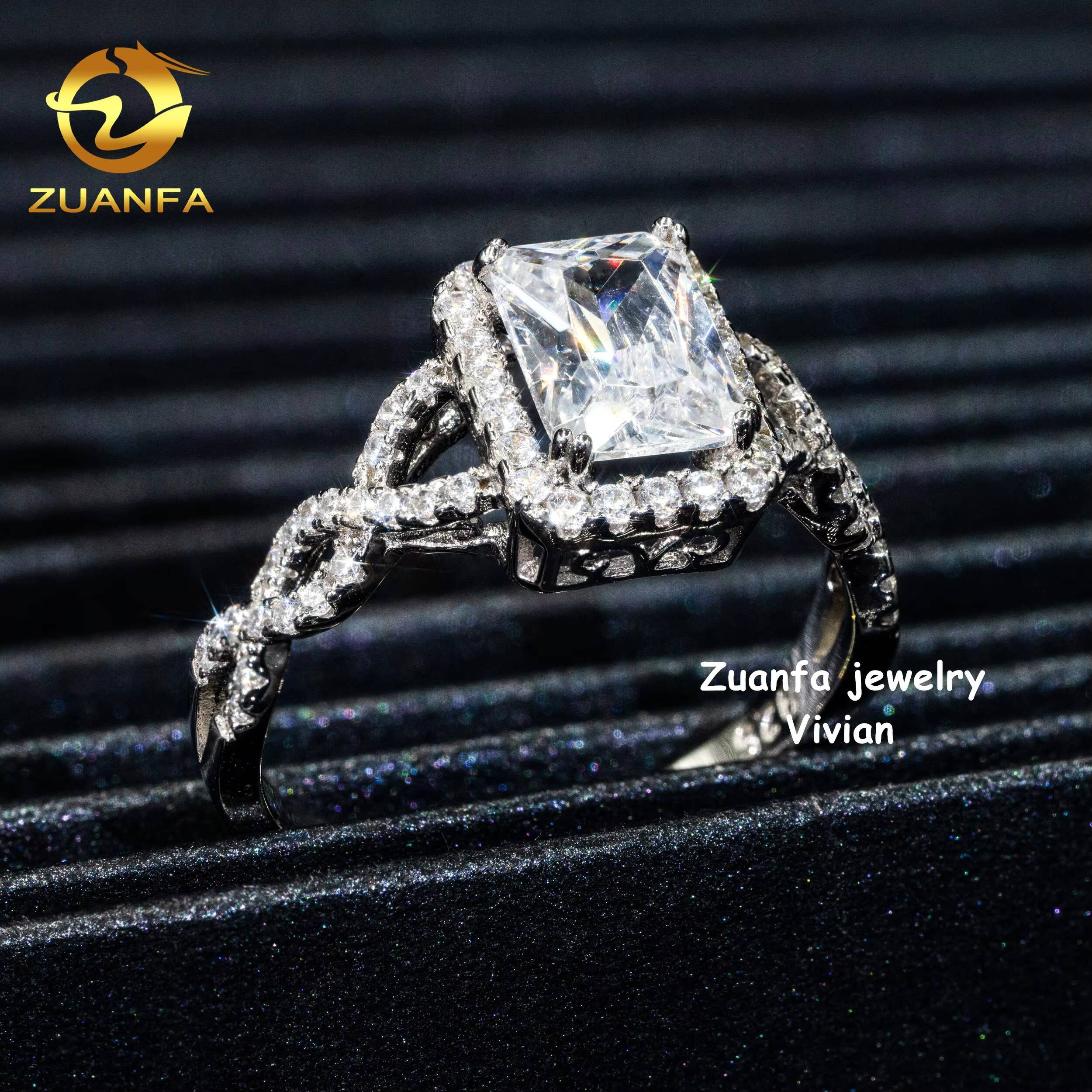 Iced Out VVS Moissanite Diamond Hip Hop Iced Out Sterling Silver 925 GRA Cetrtificated Hip Hop Jewelry Custom Ring