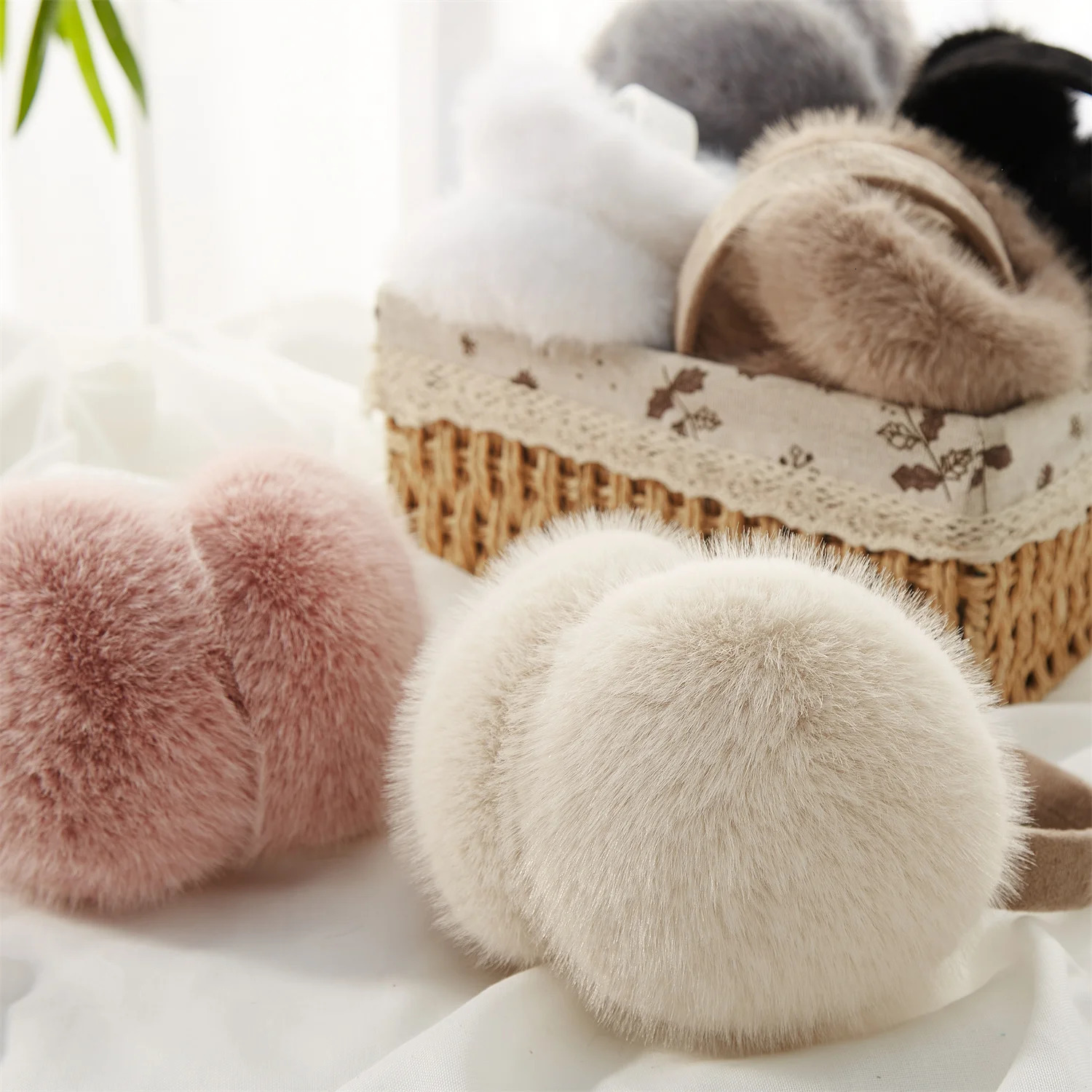 Innovative Beige Earmuffs Foldable Rabbit Fur Plush Warm Woman Ear Bag for Friends Christmas Gifts 251029