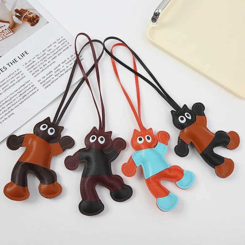 Cartoon Cat Doll Keychains PU Leather Fashion Car Keyring Hanger Bag Pendant Hanging Ornament for Bag DecorationW251029