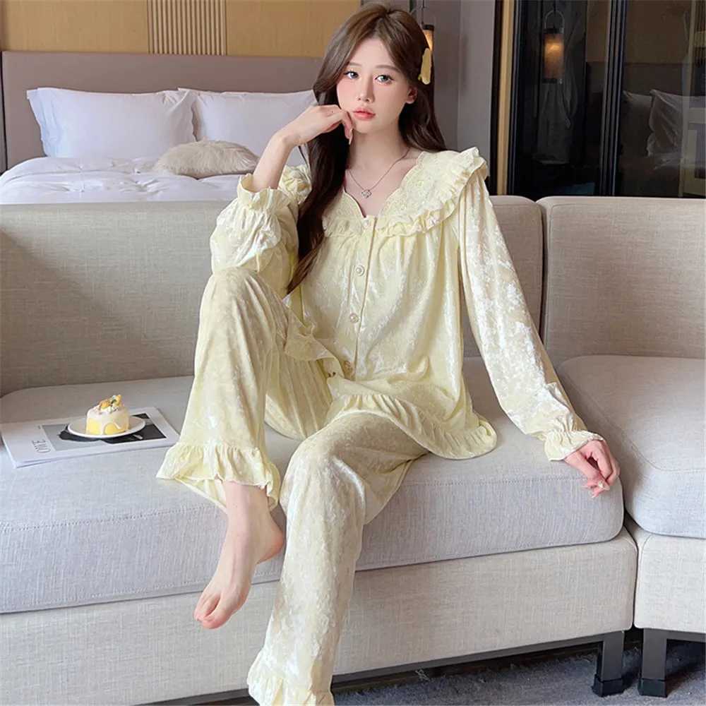 Autumn Velvet Pajamas Set Long Sleeve Shirt Trouser Suits Sexy Lace Trim VNeck Sleepwear Loose Casual Home Wear LoungewearT251029