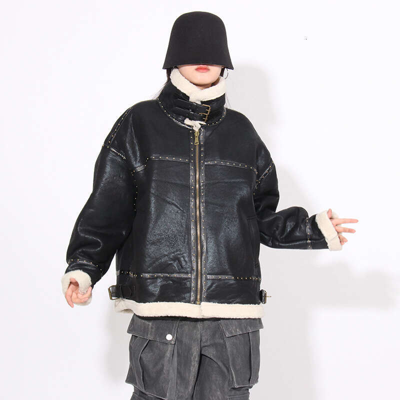 2025 Autumn New Fashionable Sheepskin One-Piece Stand Collar Loose Lamb Wool Coat For Women