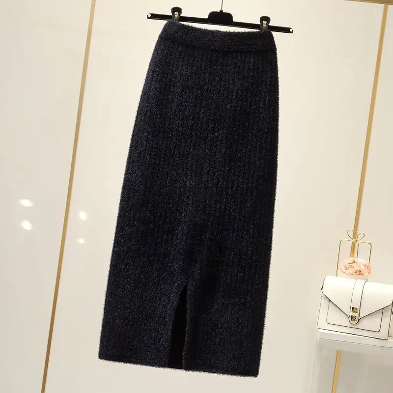 Mink velvet skirt female autumn and winter midlength knitted onestep skirt split straight winter skirt casual solid long skirt 251028