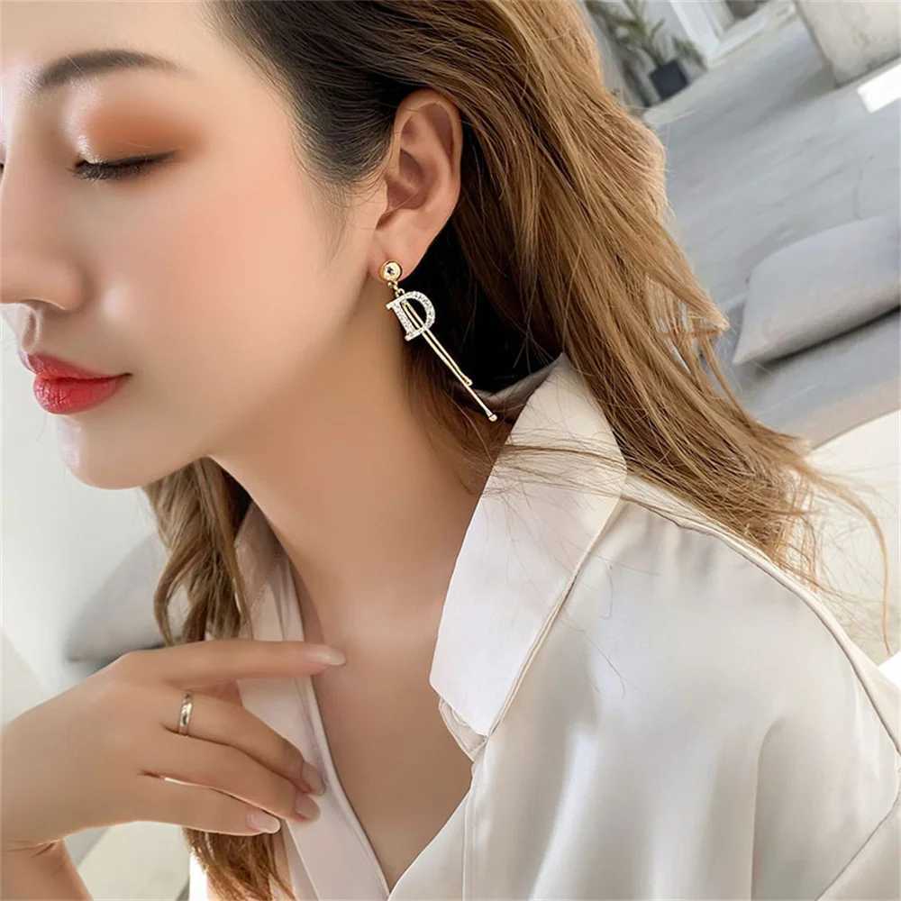 Bead Tassel Long Simple Earring Trend Gold Color Crystal Letter D Earrings Elegant Jewelry AccessoriesW251029