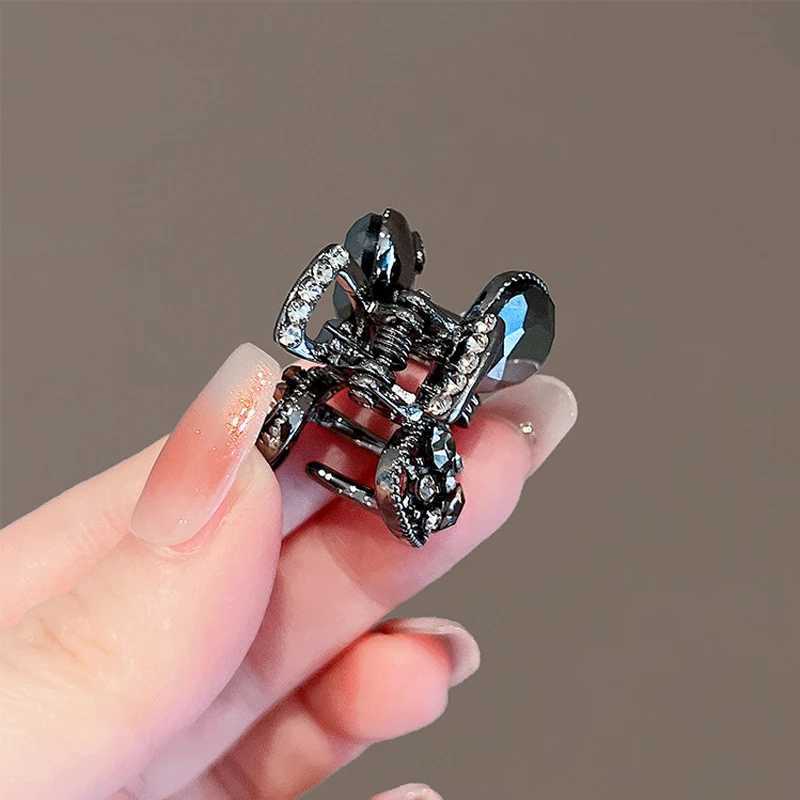 New Korean Style Alloy Rhinestone Black Hair Crab Claw For Ladies Women Headwear Summer Elegant Shining Hairpins Side BarrettesW251028