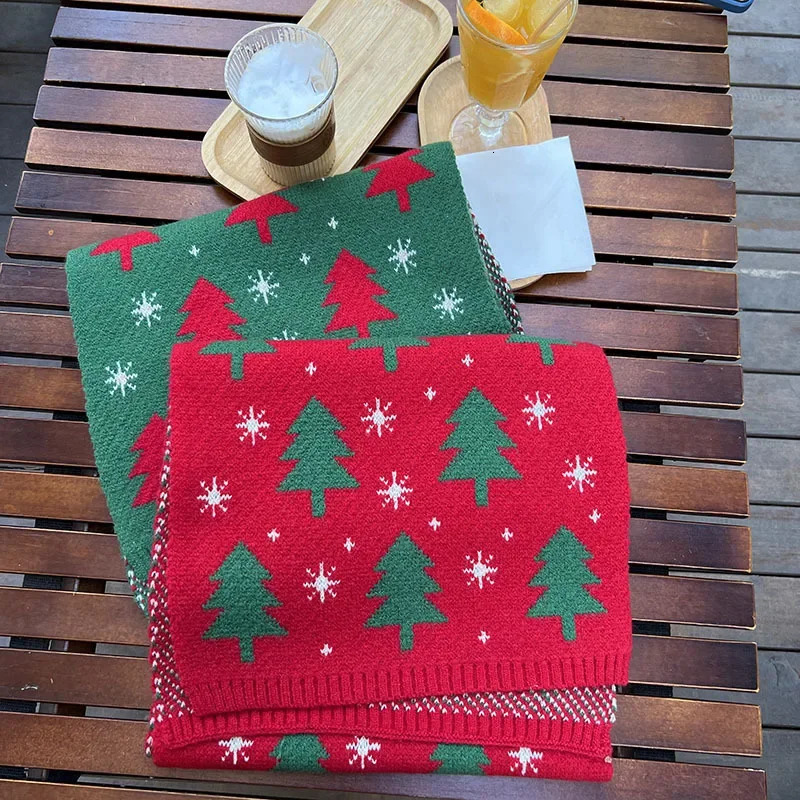 1 Pairs Christmas Tree Red Knitted Scarf Womens Match Christmas Gift Autumn and Winter Warm Neck Protection Scarf Green Scarf 251029