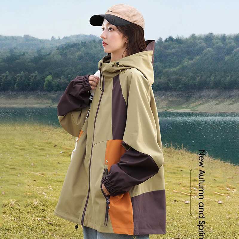 CHRLCK Unisex Waterproof Hiking Jacket Windproof Camping Windbreaker Hooded Men Fashion Splicing Fishing Trekking Coats Women J251029