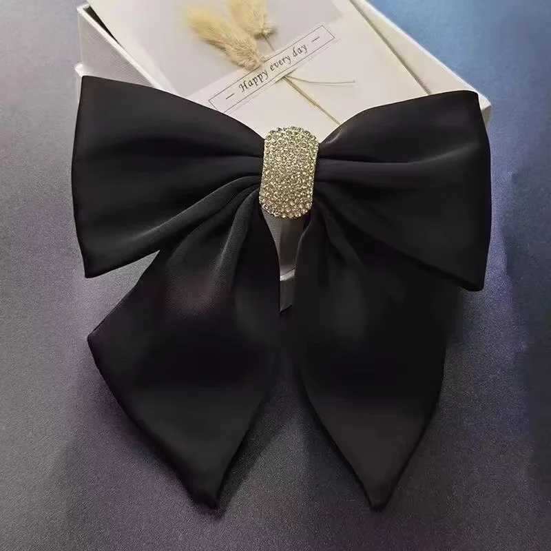 HighEnd Hair Accessories InternetFamous HighEnd French Bangs Satin Bow Headwear and Fashionable Hair Clips for WomenW251028