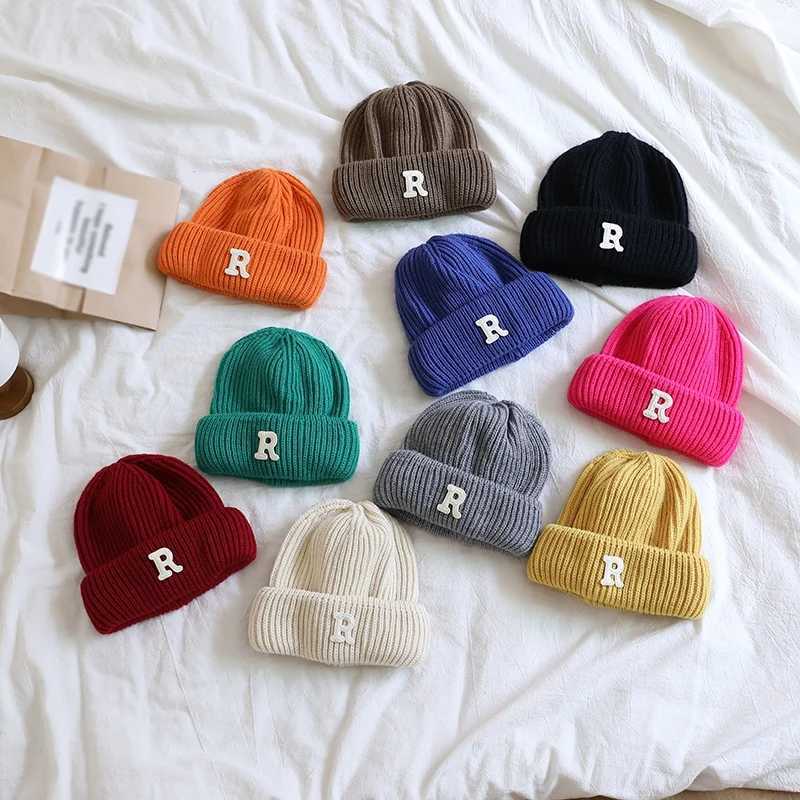 Autumn Winter Baby Embroidery Letter R Beanies Kid Girl Simple Casual Knitted Cap Boy Children Fashion Warm Hat Infant Caps251028