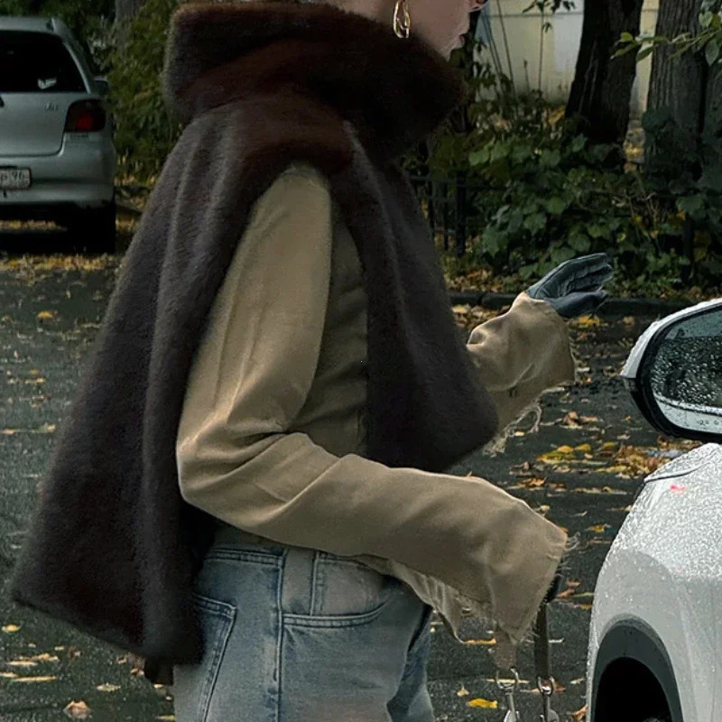 Winter Solid Faux Fur Vest for Women Sleeveless High Collar Thickened Warm Jackets Female Street Allmatch Outwear 251029
