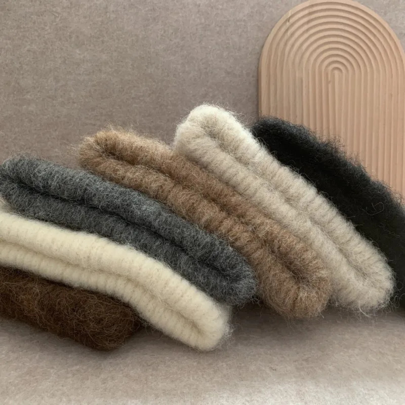 Korean Style Wool Blend Brushed Knitted Cold Hat Women Men Causal Solid Woolen Beanie Fashion Warm Soft Skullies Cap Female Male 251013