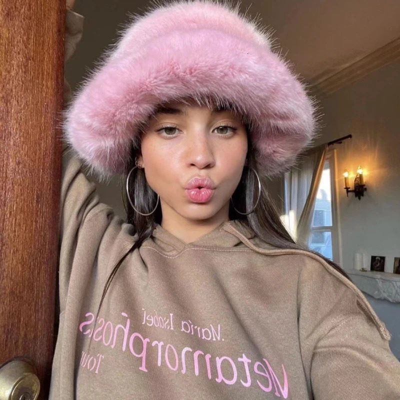 y Fluffy Faux Fur Bucket Hat Women Warm Rabbit Cap Russian Panama Fisherman Bob Wholesale 251013
