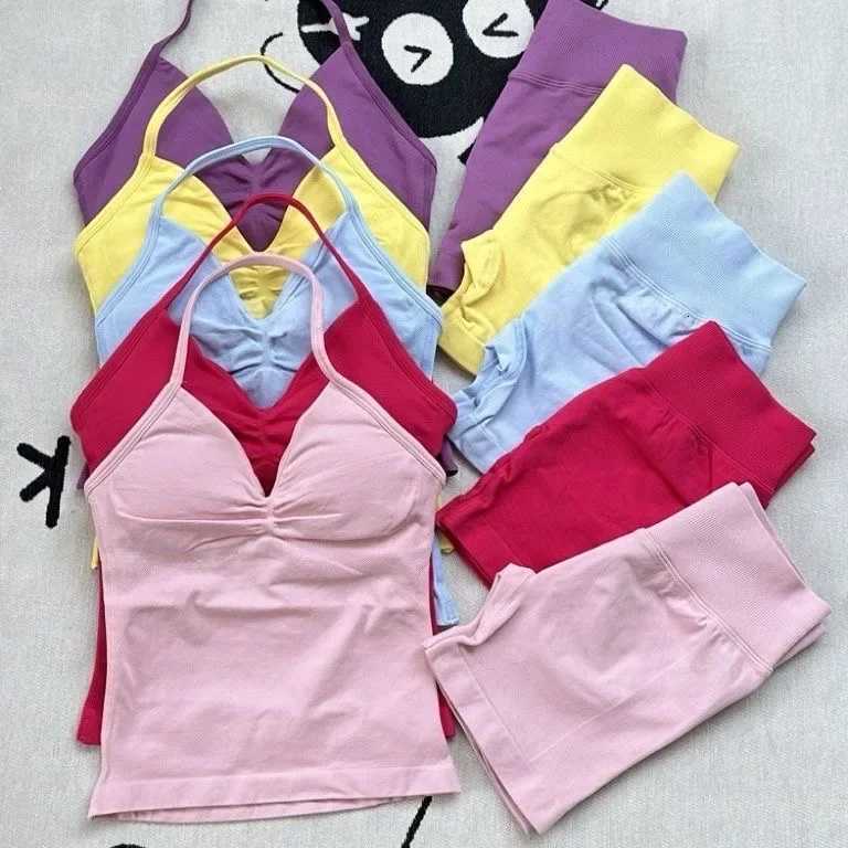 2Pcs Set Yoga Strappy VestShorts Women Resistance Training Seamless Padded Halter Tank Top Scrunch Butt Lifting Gym Shorts SetXJ251029