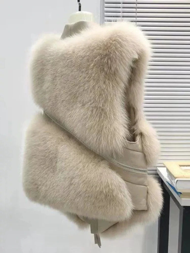 Autumn Winter Splicing Fox Fur Grass Vest Women Short Jacket 2025 Fashion Versatile Sleeveless Lady Waistcoat Coat 251029