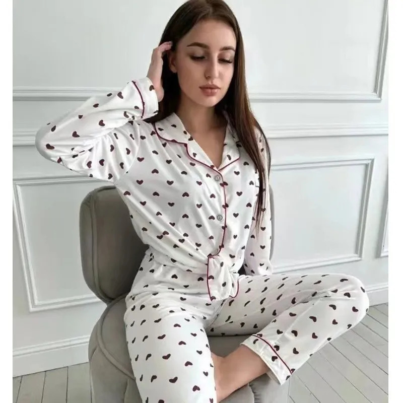 MXXL Large Size Nightwear Women Sleepwear Autumn and Winter Cardigan Home Wear Peach Heart Long Sleeves School Silk Pajamas 251029