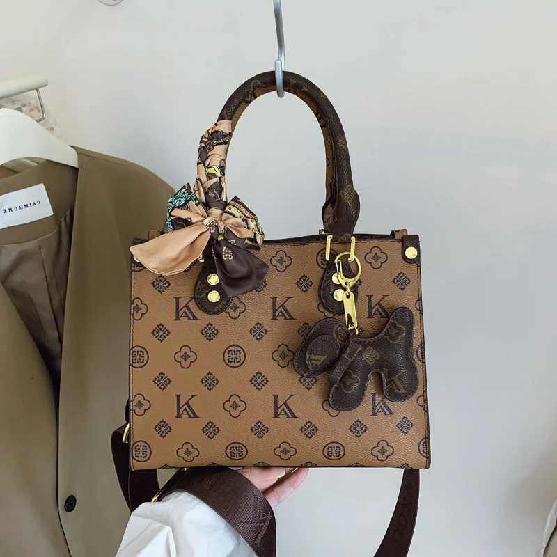 Popular Womens Leather Shoulder Bag Crossbody Bag Handbag For Ladies Luxury Brand Elegant Classic Messenger Tote Designer W251029