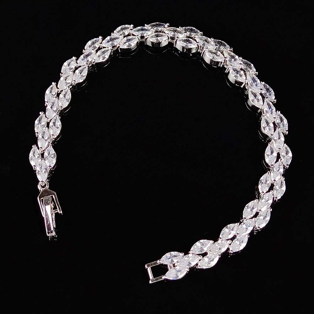 Classic Geometric Women's Bracelet High-End Niche Design Sense Bracelet