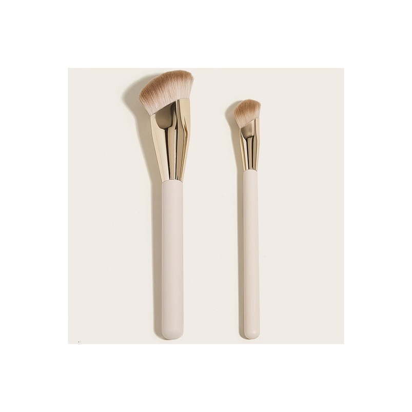 2 High-Quality Diamond-Shaped Makeup Brushes New Finger-Tip Foundation Brush Divine Finger Blush Brush Seamless Concealer Brush