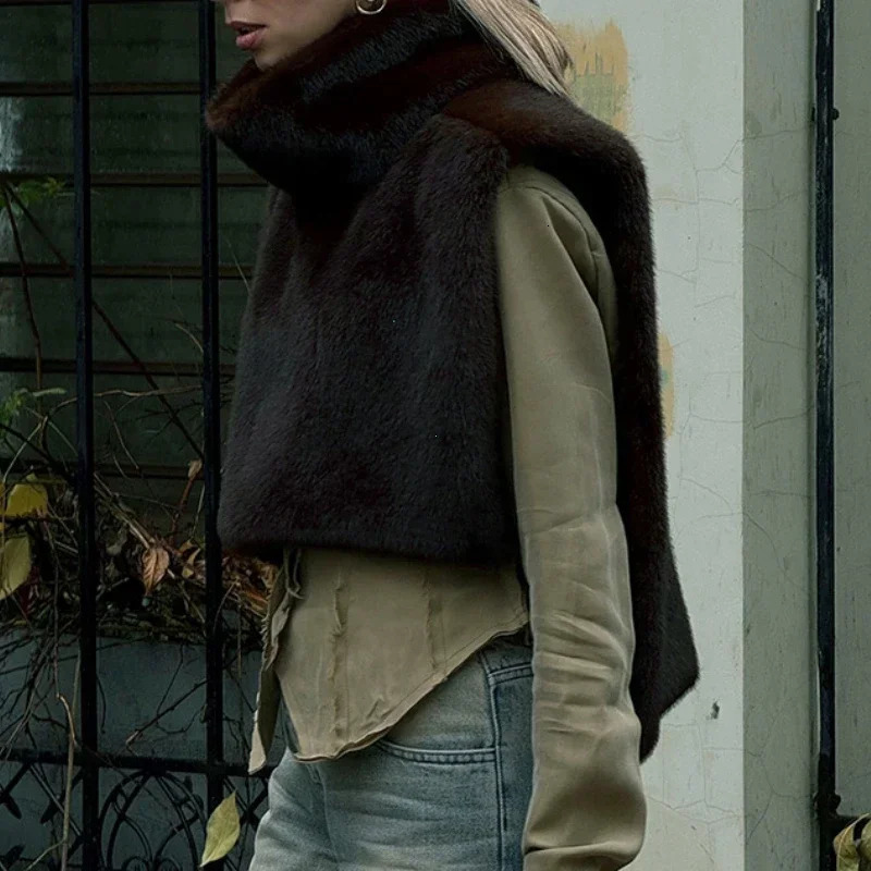 Winter Solid Faux Fur Vest for Women Sleeveless High Collar Thickened Warm Jackets Female Street Allmatch Outwear 251029