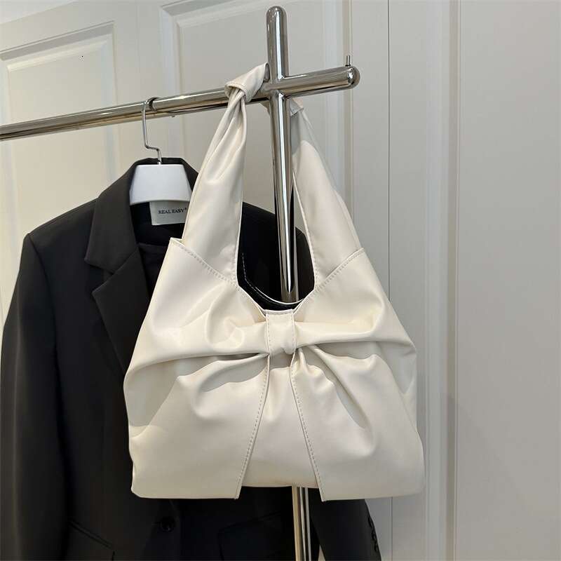 Designer bag 2025 Summer New Fashion Simple High-Value Single Shoulder Handbag Exquisite Bow Niche Commuter Tote