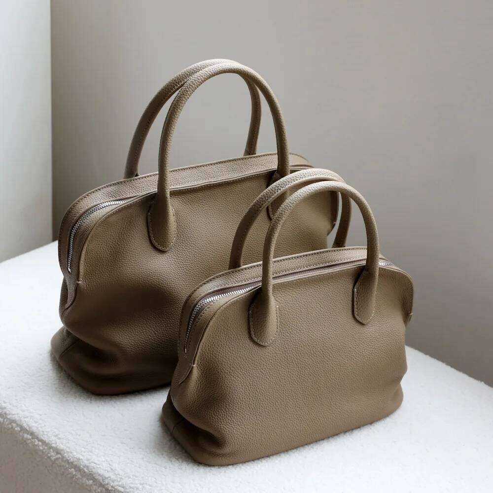 First Layer Cowhide Shell New Niche Design Minimalist Style Soft Genuine Leather Large Capacity Women's Hand Tote Bag 251029